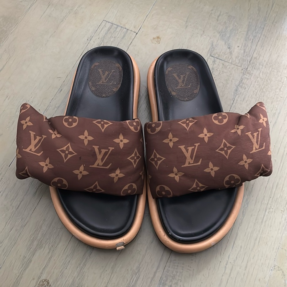 louis vuitton slides